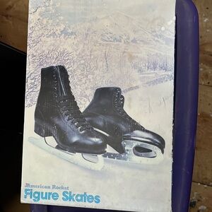 American Rocket Figure Skates Men’s size 6